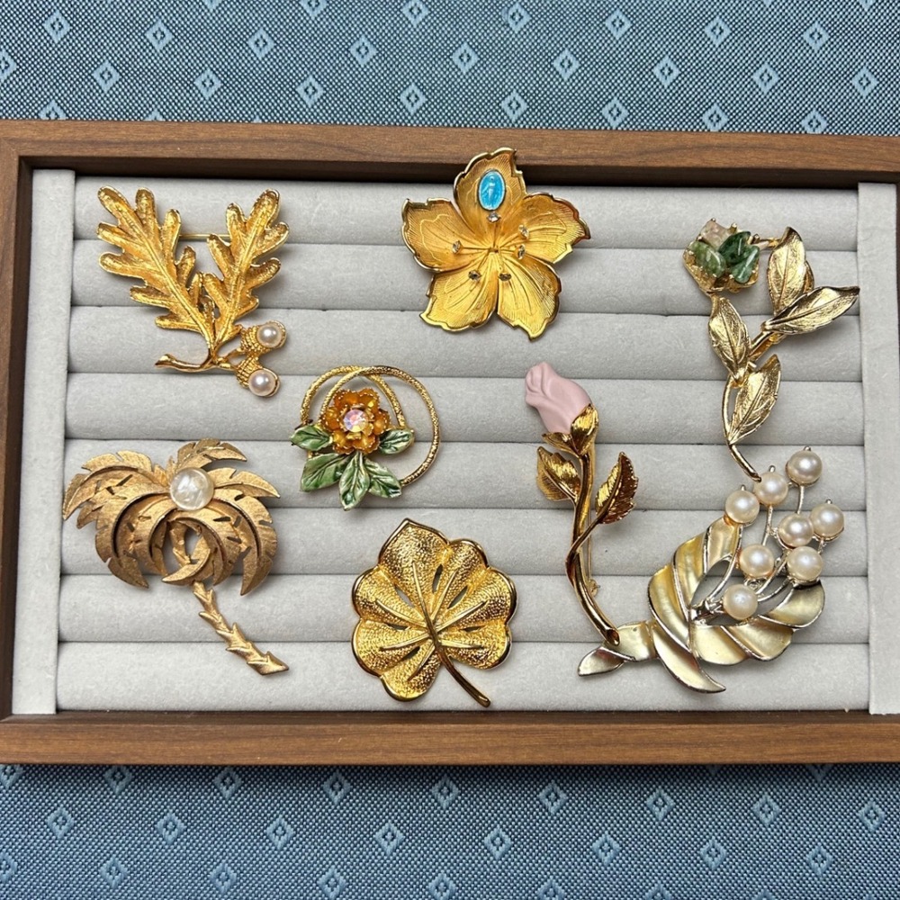 Gold Tone Botanical Brooch Lot Floral Leaf Pearl Enamel 7pc Set Vintage